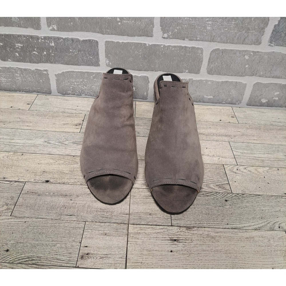 Matt Bernson Women Open Toe Shoe Gray Ash Color  Leather Size 7 US‎